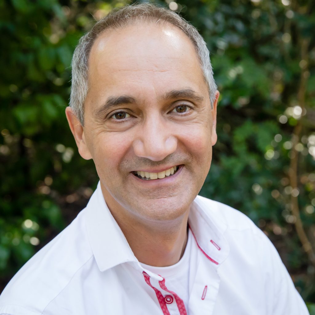 portretfoto van Sharif Wardak